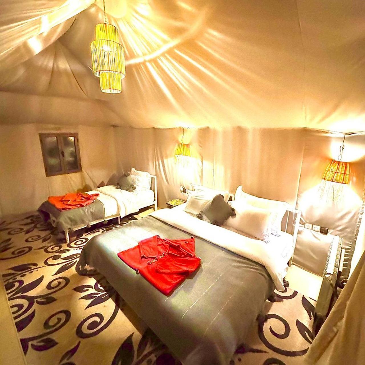 Merzouga Horizon Luxury Camp Exterior photo