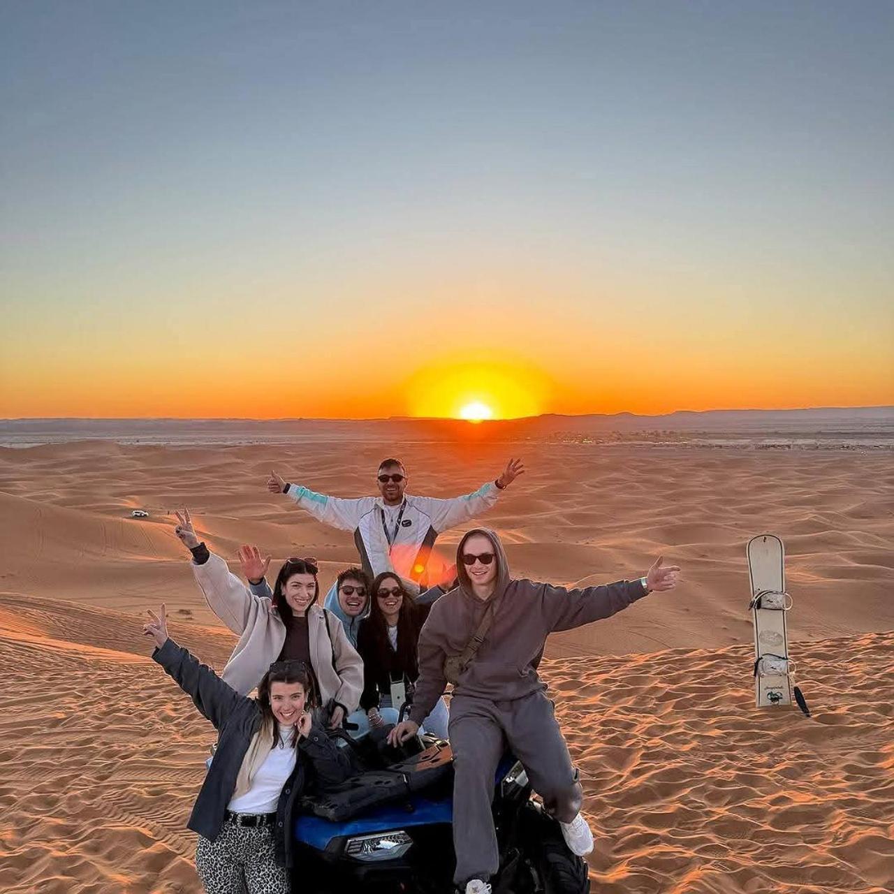 Merzouga Horizon Luxury Camp Exterior photo